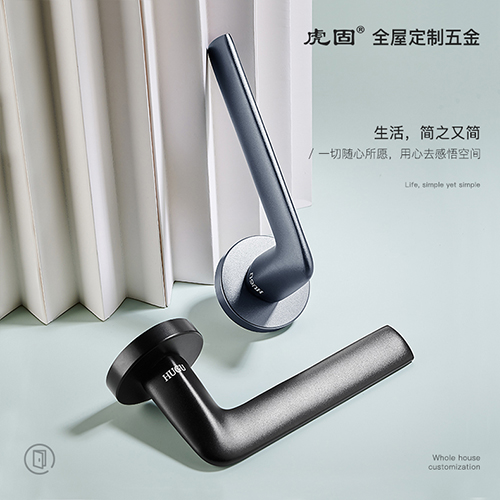 AX821-821
